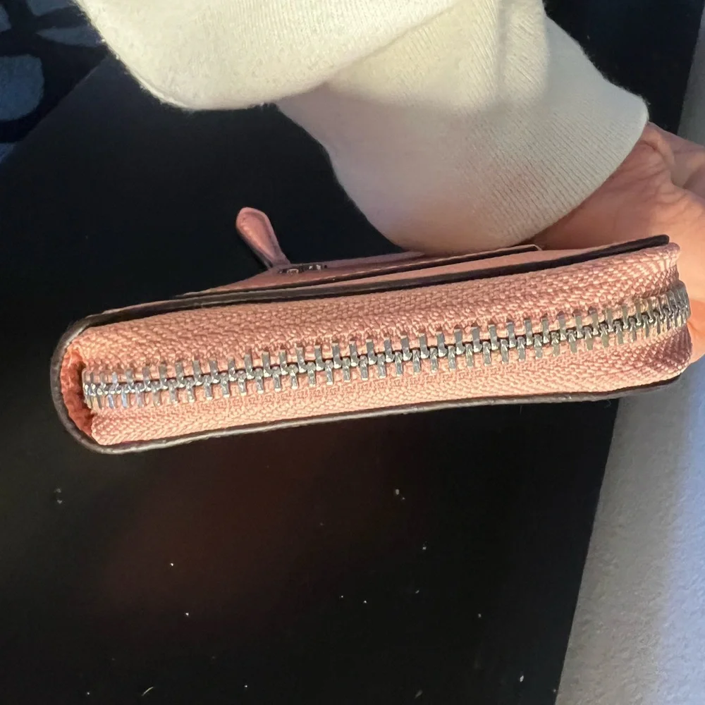 Coach Pink Zip-Around Leather Wallet - Picture 6 of 7